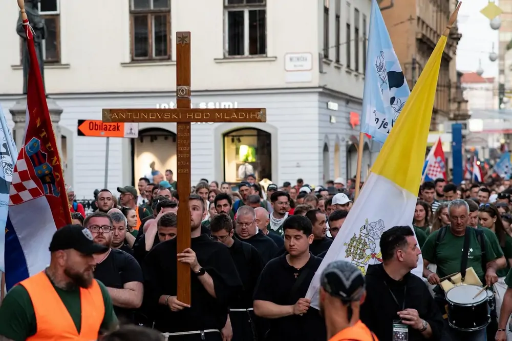 Tisuće mladih danas na 8. Antunovskom hodu kroz Zagreb