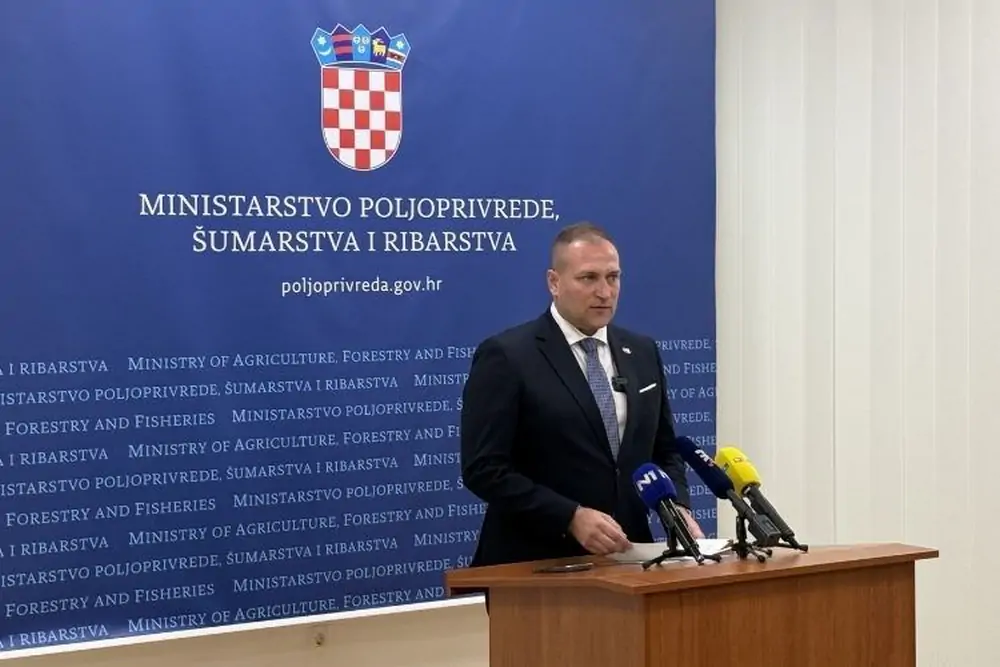 Predstavljen Program potpore za očuvanje proizvodnje mlijeka i novi pravilnici iz sektora ribarstva i poljoprivrede