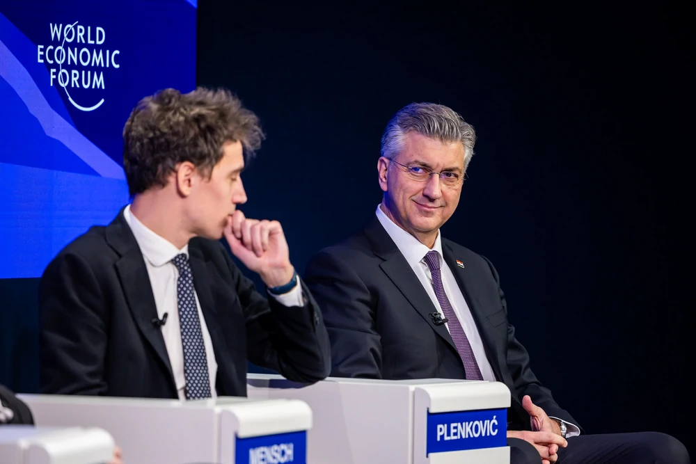 Plenković u Davosu: Ukrajina ne smije pravno prepustiti svoj teritorij Rusiji