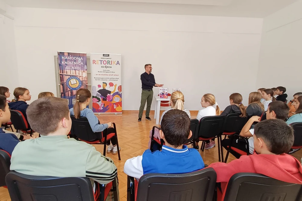 Gostovanje Davora Stankovića u Blatu: Učenici učili o umijeću govora